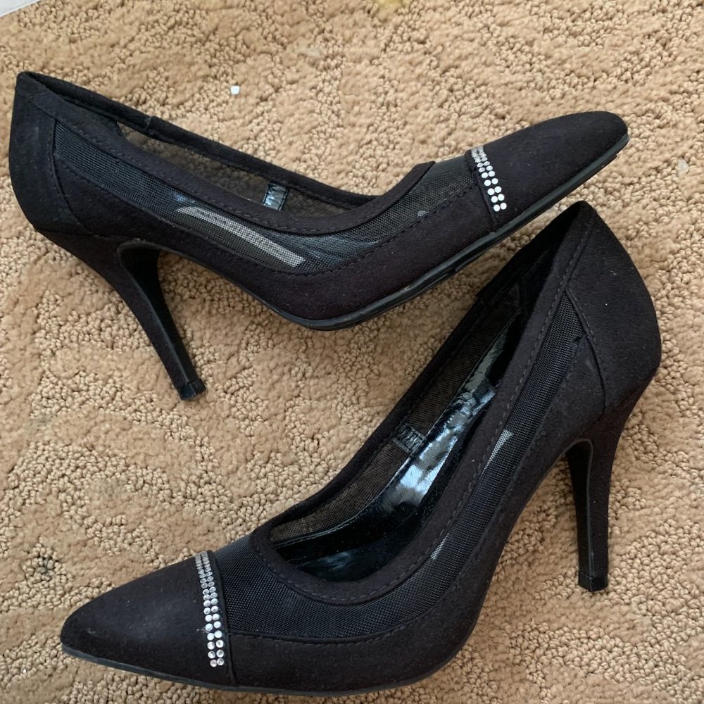 NWOT Black Pumps With Mesh Sides
